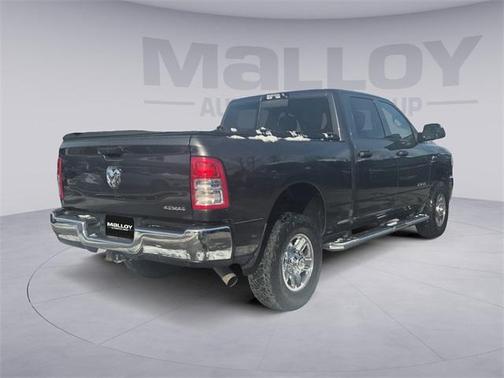 2022 RAM 2500 Tradesman Crew Cab 4x4 6'4' Box