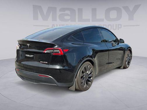 Black 2022 Tesla Model Y Performance Dual Motor All-Wheel Drive