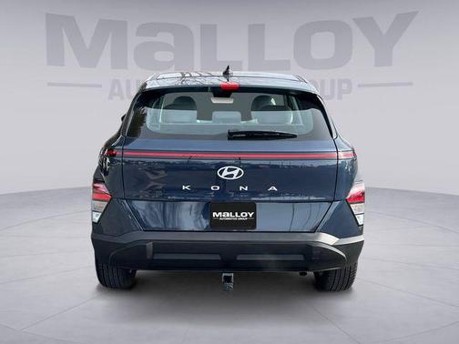 2025 Hyundai KONA SE