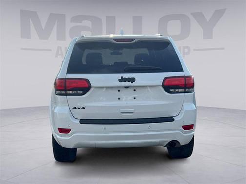 2021 Jeep Grand Cherokee Laredo