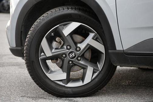 2022 Hyundai VENUE SEL