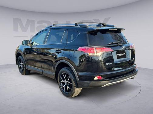 Black 2018 Toyota RAV4 SE