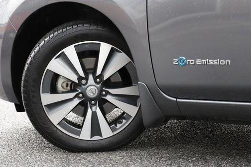 2015 Nissan Leaf SL