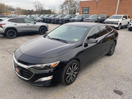 2025 Chevrolet Malibu FWD RS