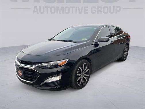 2025 Chevrolet Malibu FWD RS