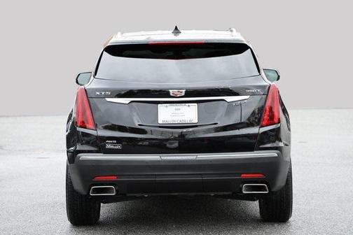 2025 Cadillac XT5 Luxury