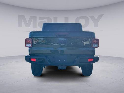 2022 Jeep Gladiator Altitude 4x4