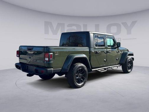 2022 Jeep Gladiator Altitude 4x4