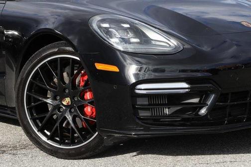 2018 Porsche Panamera 4S
