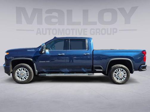 Blue Metallic 2022 Chevrolet Silverado 3500 High Country