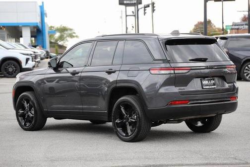 2023 Jeep Grand Cherokee Altitude