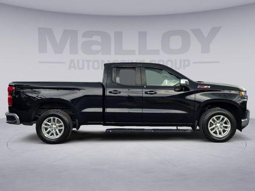 Black 2019 Chevrolet Silverado 1500 LT