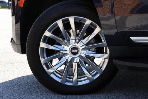 2023 Cadillac Escalade ESV Premium Luxury