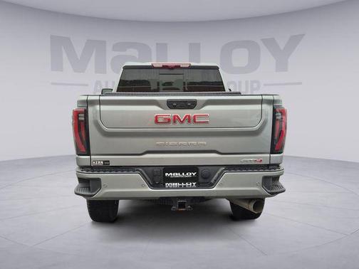 Sterling Metallic 2025 GMC Sierra 2500 AT4