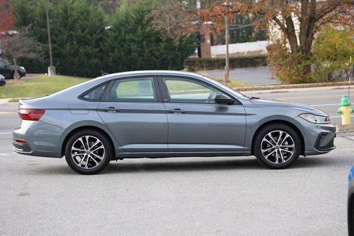 2025 Volkswagen Jetta 1.5T Sport