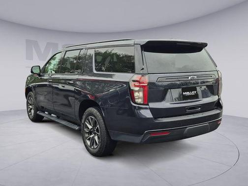 Ash 2024 Chevrolet Suburban 4WD Z71