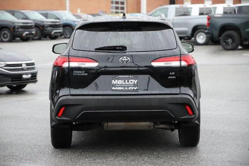 2022 Toyota Corolla Cross LE