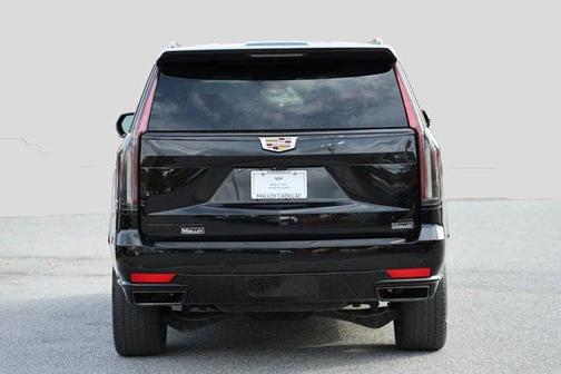 2022 Cadillac Escalade Sport