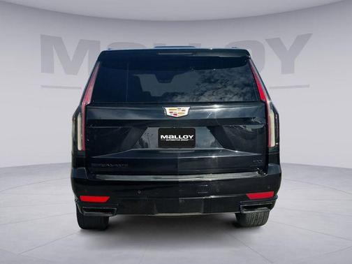 2022 Cadillac Escalade Sport