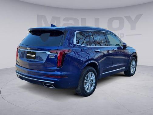 2025 Cadillac XT6 Luxury AWD