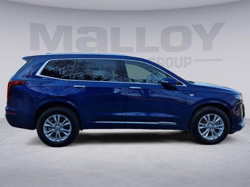 2025 Cadillac XT6 Luxury AWD