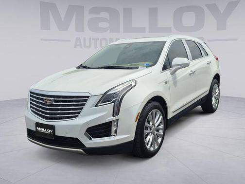 Crystal White 2017 Cadillac XT5 Platinum