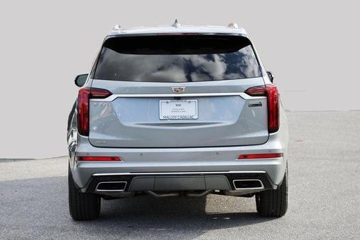 2025 Cadillac XT6 Luxury AWD