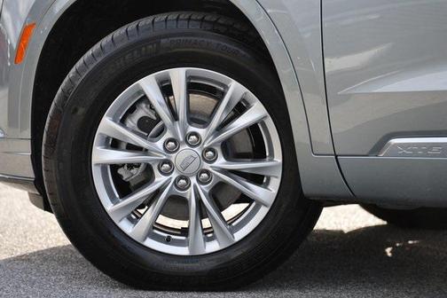 2025 Cadillac XT6 Luxury AWD