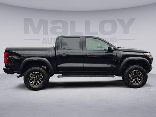 Black 2024 Chevrolet Colorado ZR2