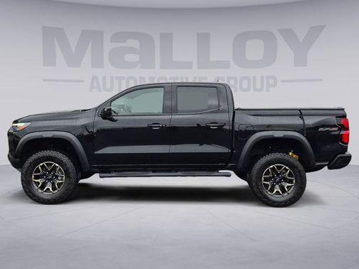 Black 2024 Chevrolet Colorado ZR2