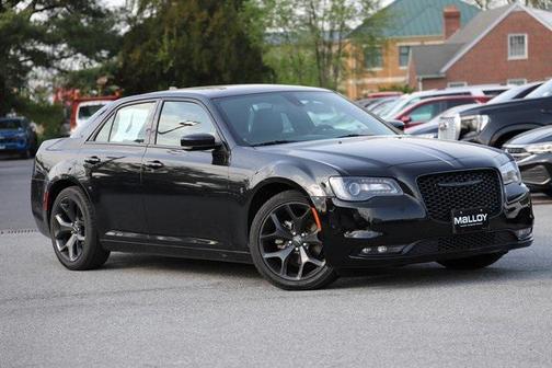 2022 Chrysler 300 S