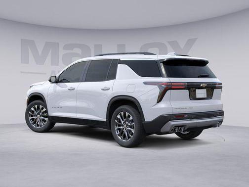 Summit White 2026 Chevrolet Traverse LT