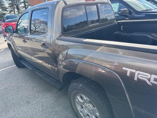 2014 Toyota Tacoma Base