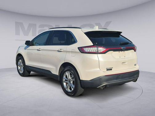 White Platinum Clearcoat Metallic 2017 Ford Edge SEL
