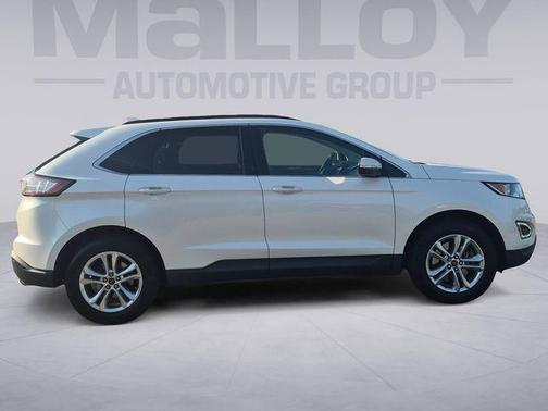 White Platinum Clearcoat Metallic 2017 Ford Edge SEL