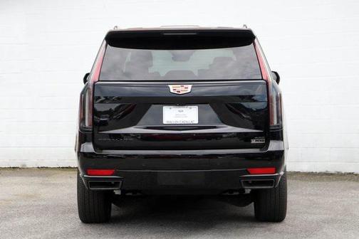 2022 Cadillac Escalade Sport