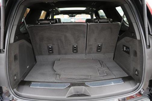 2022 Cadillac Escalade Sport