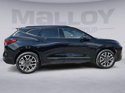 Black 2023 Chevrolet Blazer RS