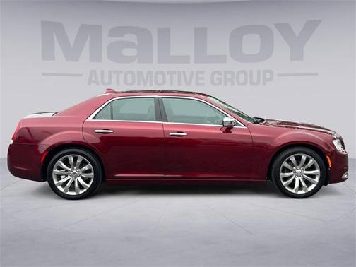 2017 Chrysler 300C Base