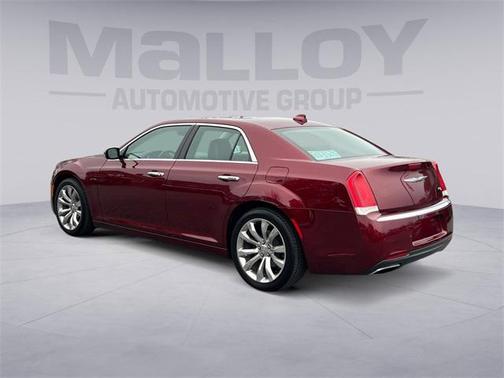 2017 Chrysler 300C Base