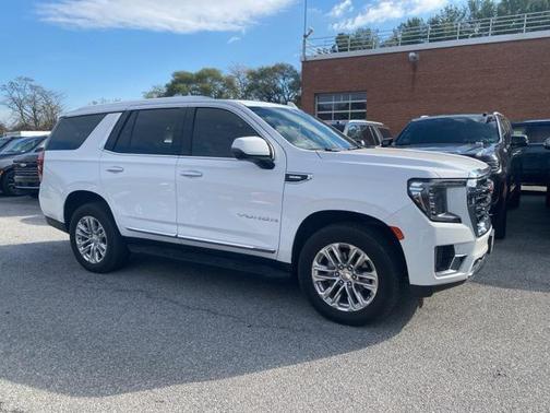 2021 GMC Yukon SLT
