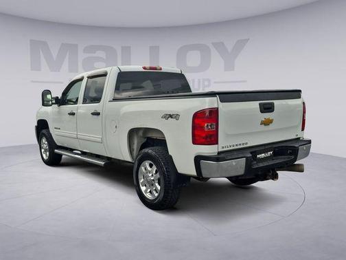 Summit White 2011 Chevrolet Silverado 3500 LT
