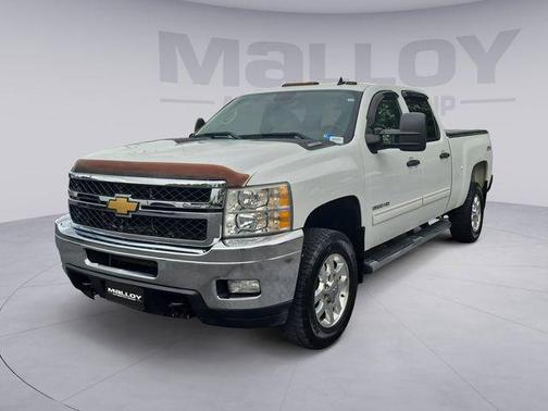 Summit White 2011 Chevrolet Silverado 3500 LT