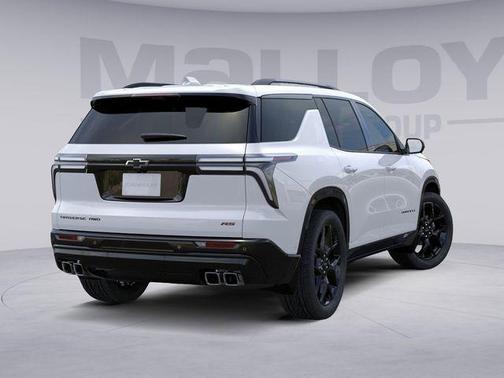 Polar White 2026 Chevrolet Traverse RS