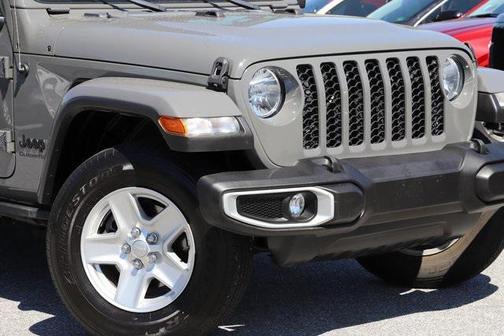 2021 Jeep Gladiator Sport S