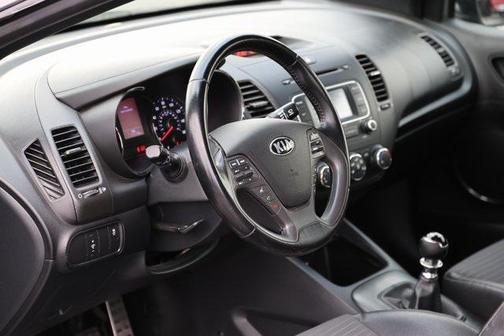 2016 Kia Forte Koup SX