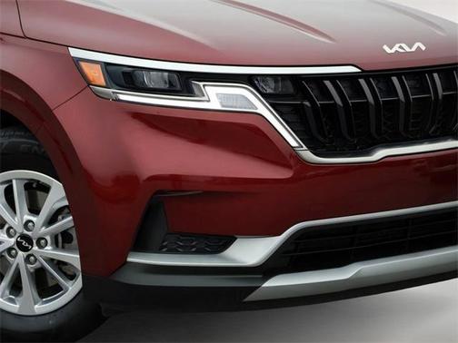 2023 Kia Carnival LX