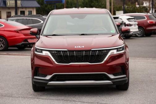 2023 Kia Carnival LX