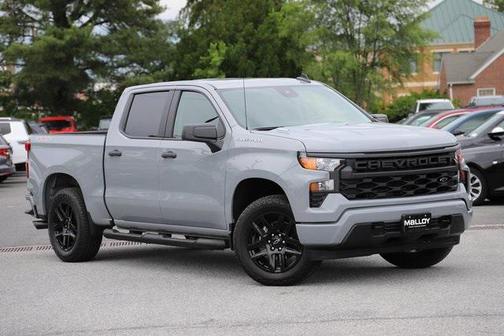 2025 Chevrolet Silverado 1500 Custom