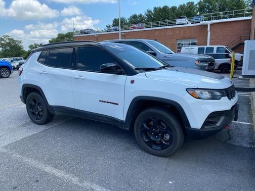 2023 Jeep Compass Trailhawk